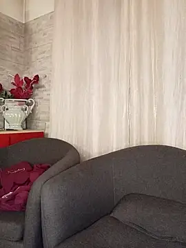 XXX chat uživo modela Alexdaniel89