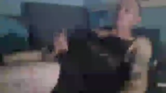 chceciedalsiebie élő XXX-chatje