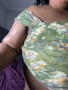 MissLola27's Live XXX Chat