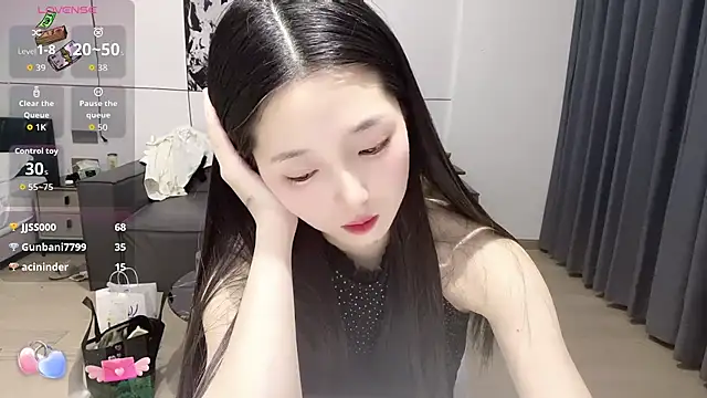 Онлайн  чат XXX OiOi-666