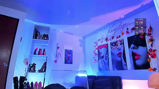 Онлайн чат XXX kayilyn