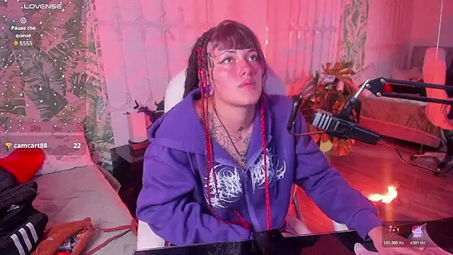 Онлайн чат XXX _sharlotte777