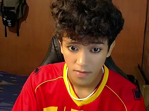 Chat XXX ao vivo de hugekenbigcock