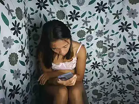 Chatroom XXX en direct de Pretty_christine01