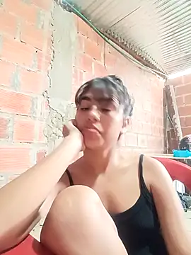 triana-hot18n Live XXX chat