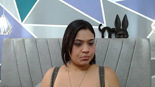 luna_merieのライブXXXチャット