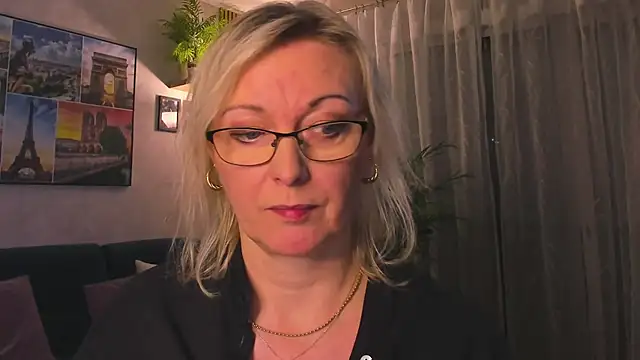 vanessa_chatn Webbikameraesitys