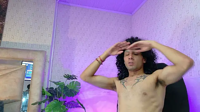 4L3JX Chat XXX in diretta