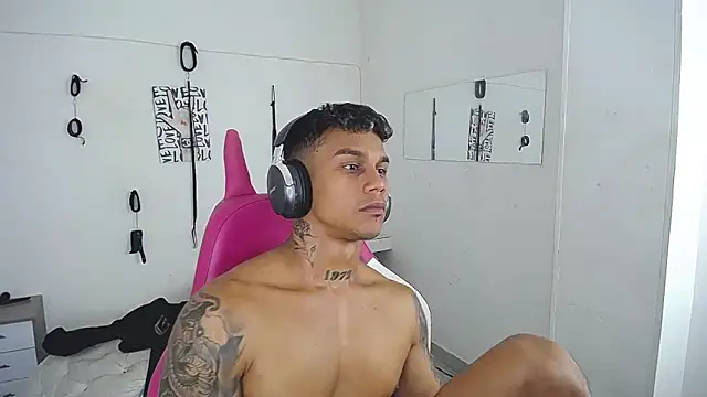 Show de Leonard_Price na webcam