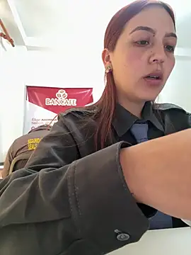 Emily-7_: απευθείας συνομιλία ΧΧΧ