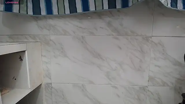 Živý XXX chat kyra_jeet