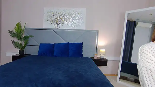 NicoleRosss' Live XXX Chat