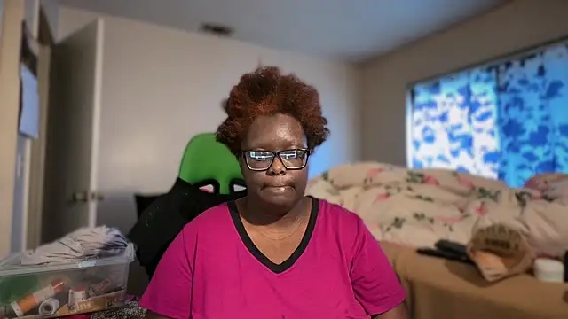 -Yagurlwest Live XXX-Chat