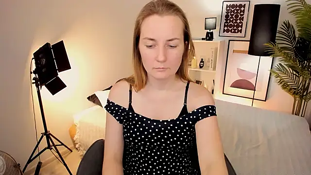 XXX chat uživo modela MeggySun