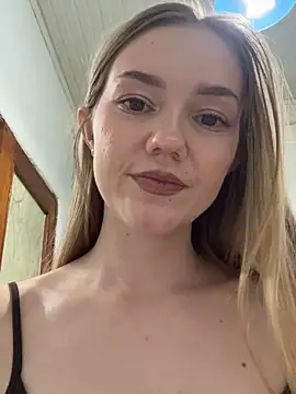 MilaMoone: вебкам-шоу