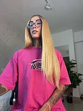 miss_tatiana_ Chat XXX in diretta