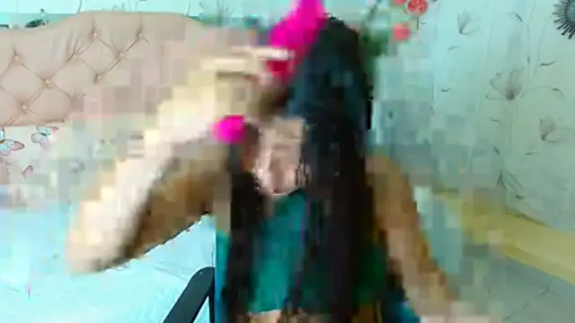 zara_cute's Live XXX Chat