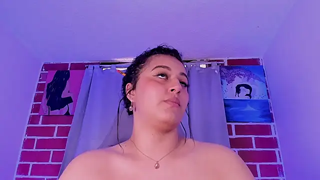 LorenaStevens: онлайн-секс-чат