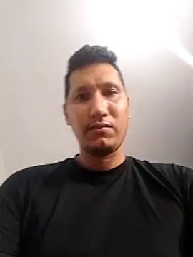 Tom_Hardy11 Adlı Modelin Canlı XXX Sohbeti