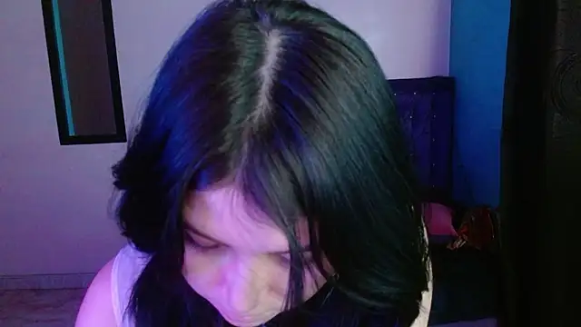 Ginebra_Sensual's Live XXX Chat