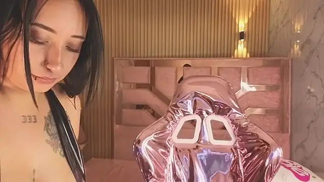 Czat XXX na żywo – m_eris_s