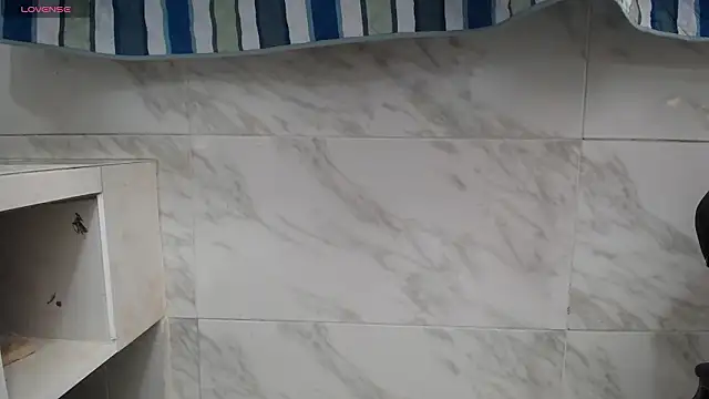 kyra_jeet's Webcam Show