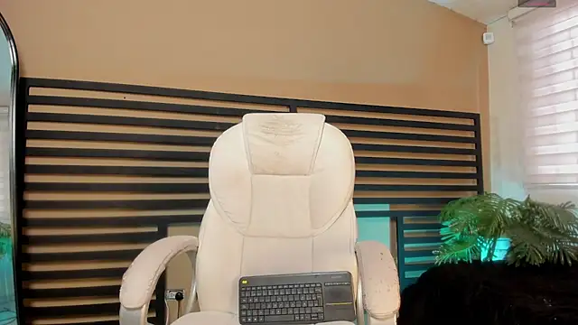 แชท XXX สดของ luna_willians