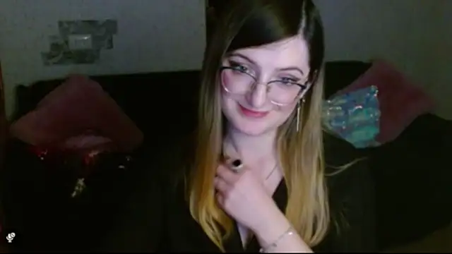 XXX chat uživo modela Arielsssplash