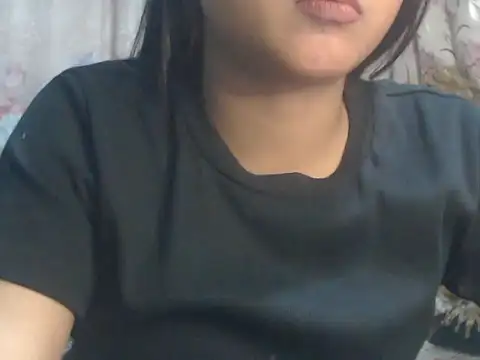 NancyRuvi Webcam-Show