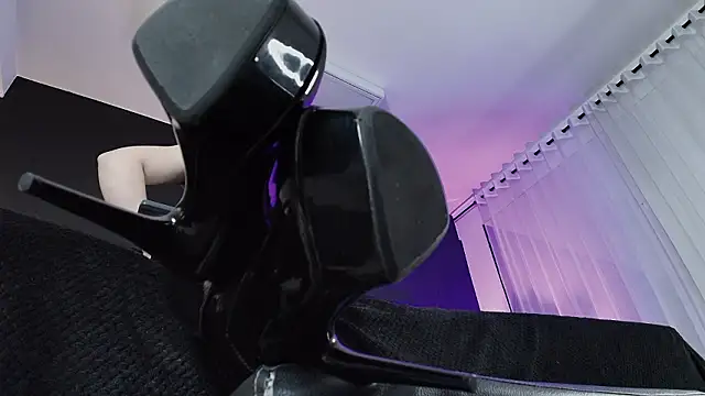 _Jade_16 Live XXX Chat