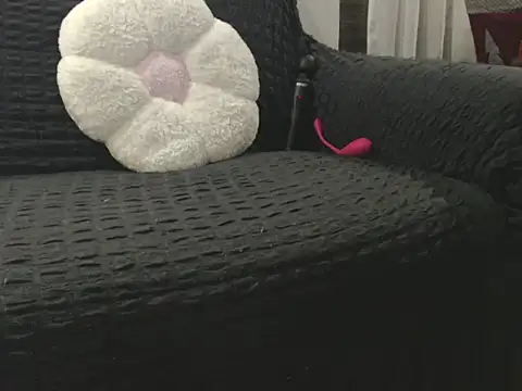 دردشة irinaaaa___cremaaa الجنسية المباشرة