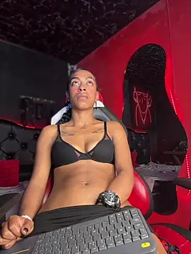 Pokazy przed kamerką – Samantha_LS