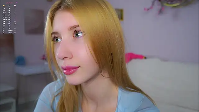 SunnivaCovil Live XXX Chat