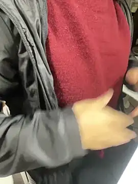 Mina048のライブXXXチャット