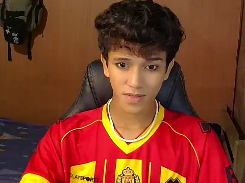 hugekenbigcock's Live XXX Chat