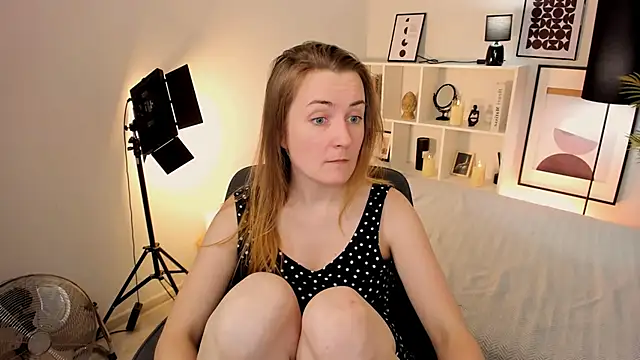 MeggySun's Live XXX Chat