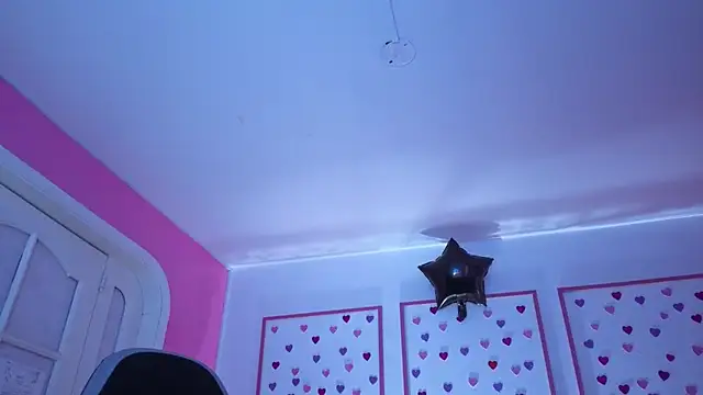 stephania_t's Live XXX Chat