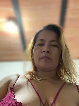 Jlo_69's Live XXX Chat