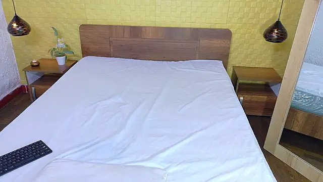 Chat +18 de Mrs_booty ao vivo