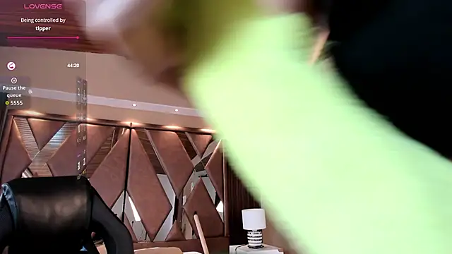 IsabellaaJoness' Live XXX Chat