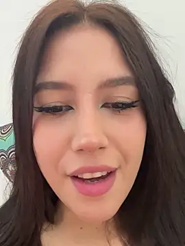 Czat XXX na żywo – mikuserafini