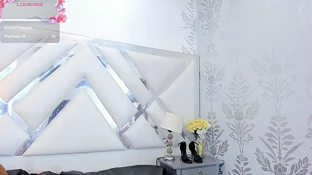 selenareyes' Live XXX Chat