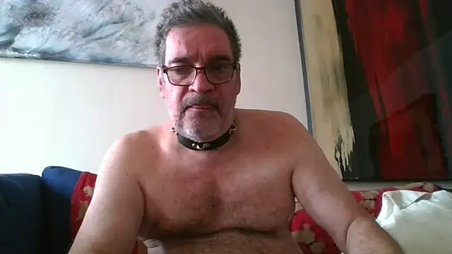 Pokazy przed kamerką – Salope4mature