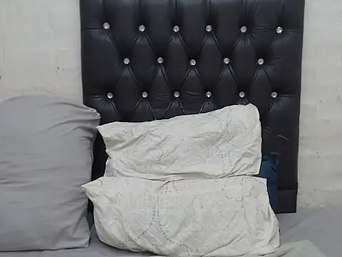 GlowGoddessxx's Live XXX Chat