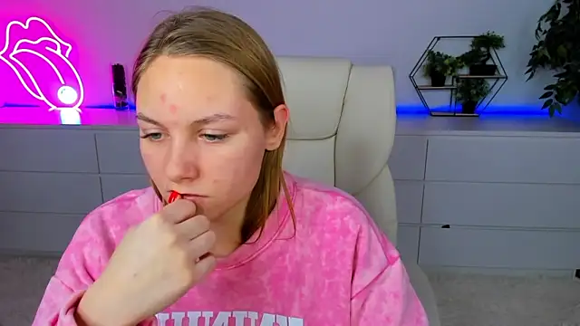 Živý XXX chat MilaAddams