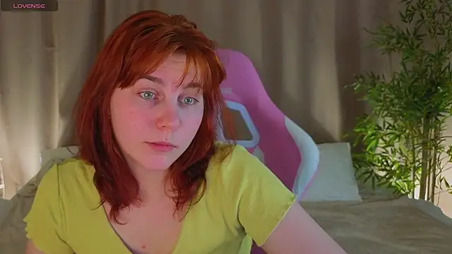 Rene_Shine's Live XXX Chat