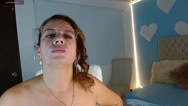 Chat XXX ao vivo de channelsmith_55