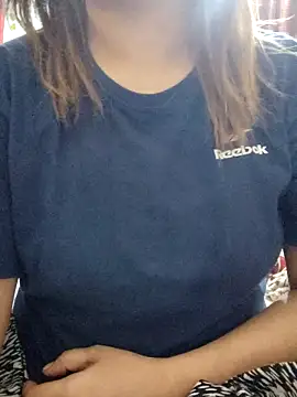 Tanha18 即時 XXX 聊天