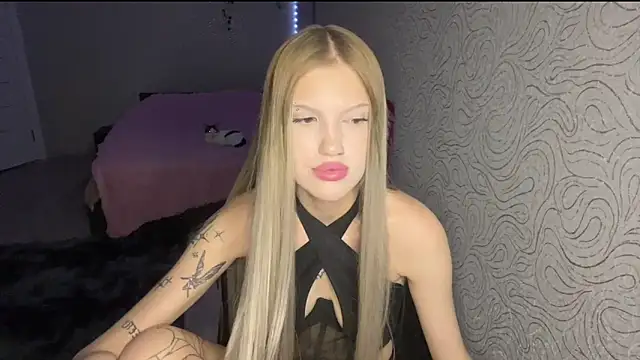 JuliaElse's Live XXX Chat