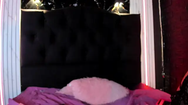 Serena_Fey's Live XXX Chat